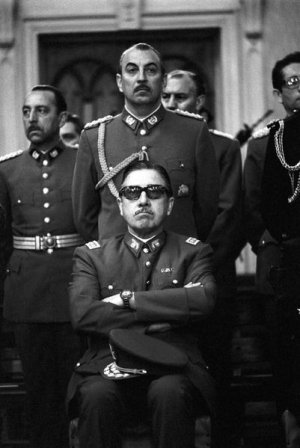 Pinochet_junta_Chas_Gerretsen_Gamma